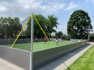 bos-sport_kunstrasen_bandensystem_4